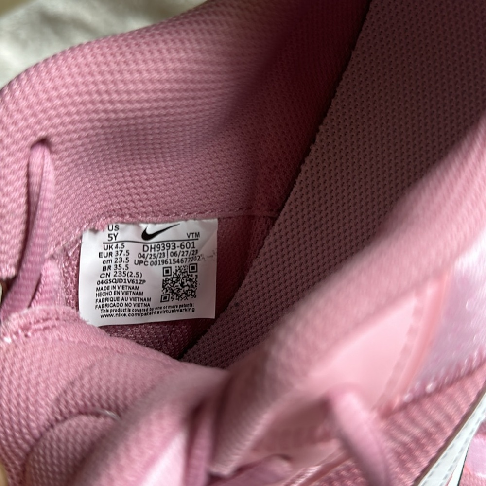 NIKE AIR MAX INTRLK SNEAKERS SZ 6.5 PINK - Picture 6 of 7